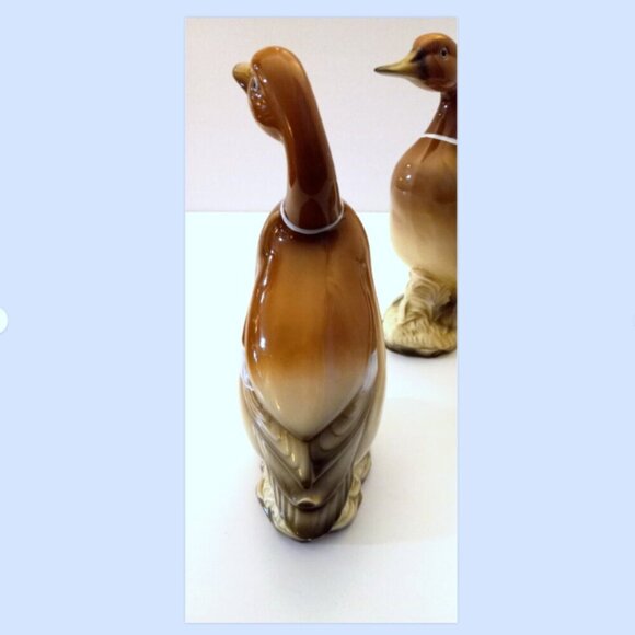 Ceramic Geese Figurines Lot of 3 Bone China Glazed Cassidy Ltd. Canada 9" and 7" - Picture 8 of 10